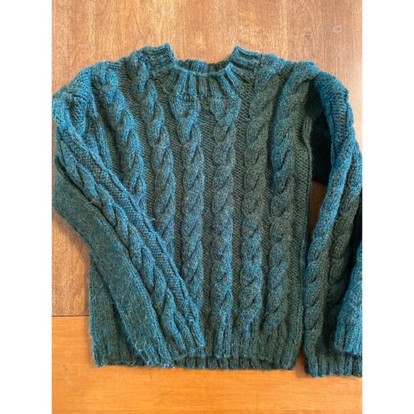 Kids Handmade Green Cable Knit Sweater - Matching Sibling Sweaters - Picture 9 of 9